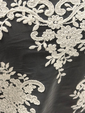 Dentelle Cordonnée Ivoire - LA7008