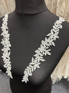 Appliques de dentelle guipure ivoire - T696