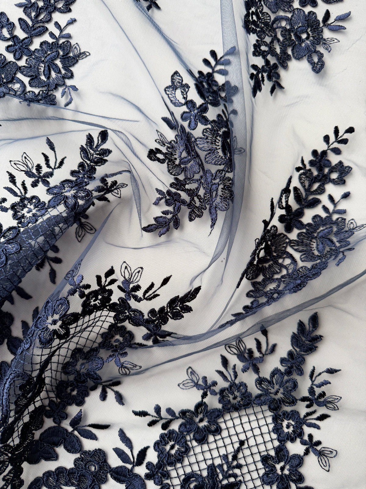 Dentelle Cordonnée Marine - LA7009