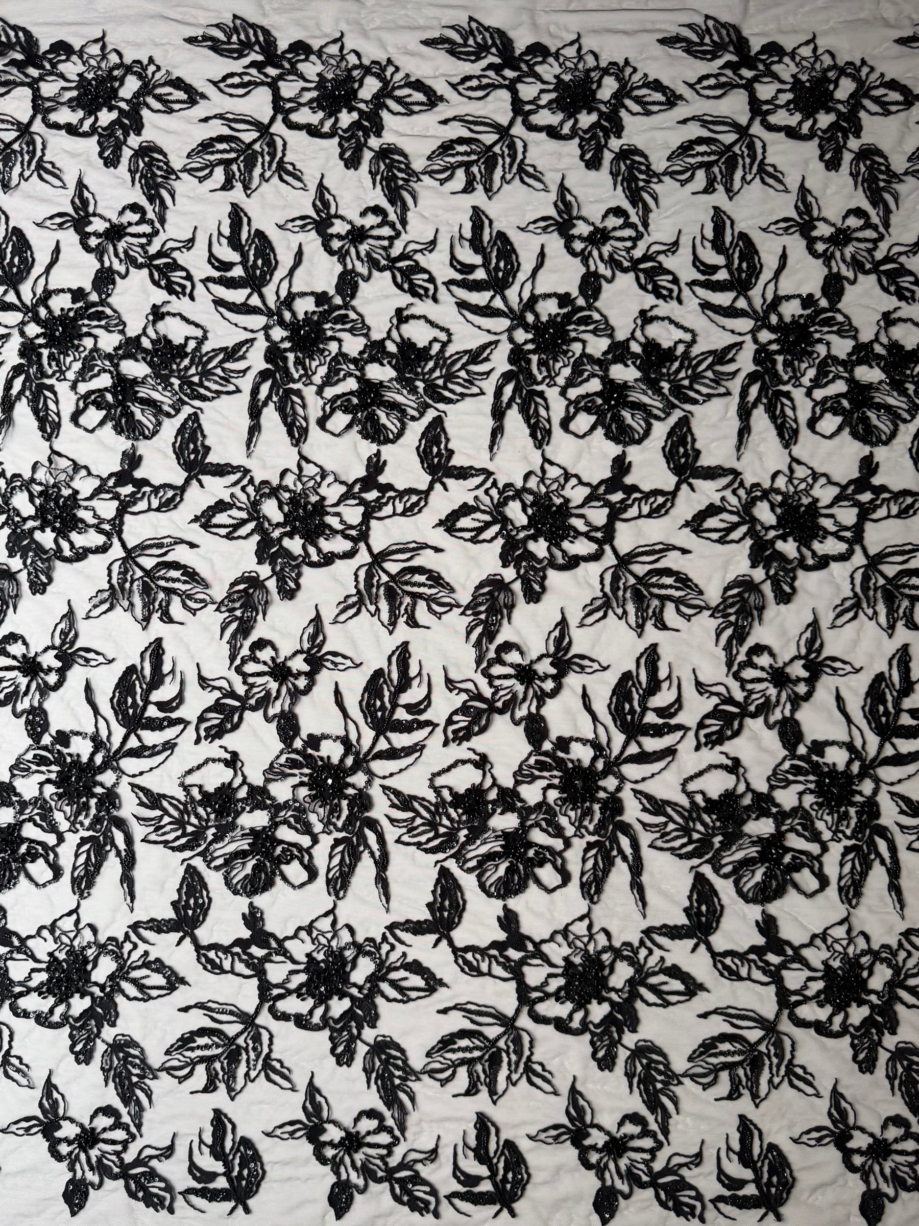Tulle noir brodé de perles - EB1100