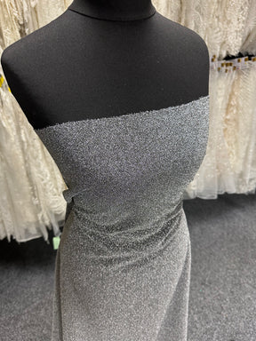 Tricot noir pailleté avec des paillettes argentées - Fantôme