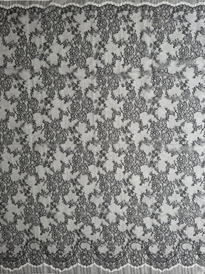 Dentelle Chantilly noire - P725