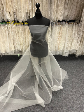 Robe en résille ivoire pâle - Maestro