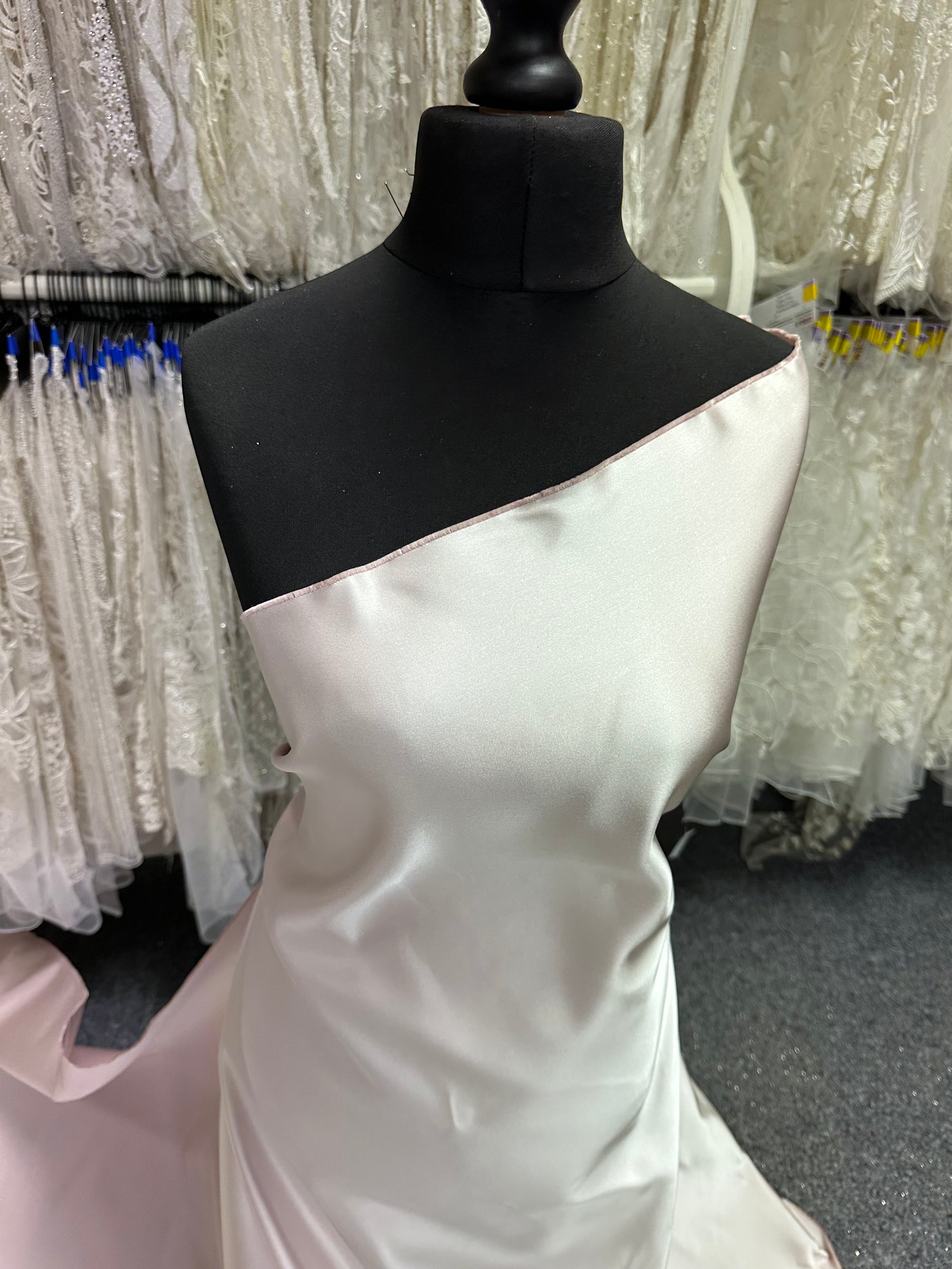 Satin de soie rose foncé - PH1001