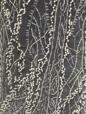Tulle brodé de perles ivoire - EB1065