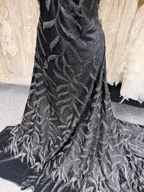 Velours noir brodé - EB6004