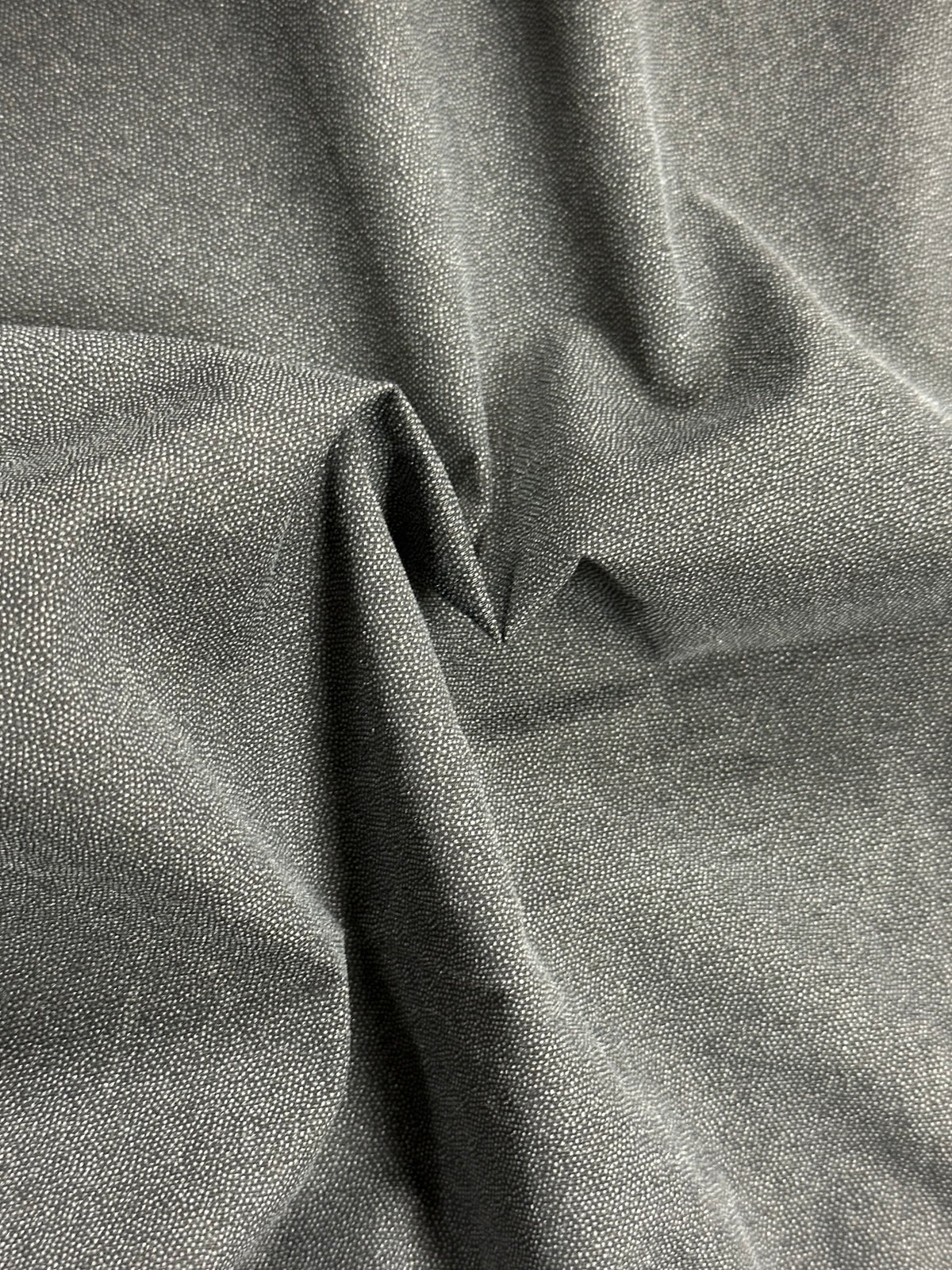 Entoilage tissé léger anthracite - P971