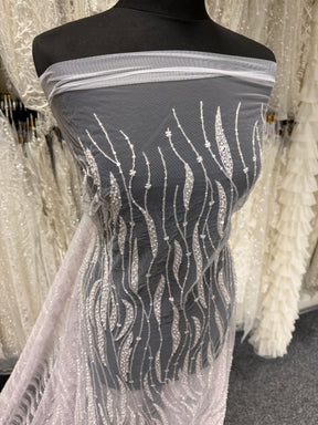 Tulle brodé de perles lavande - EB1068