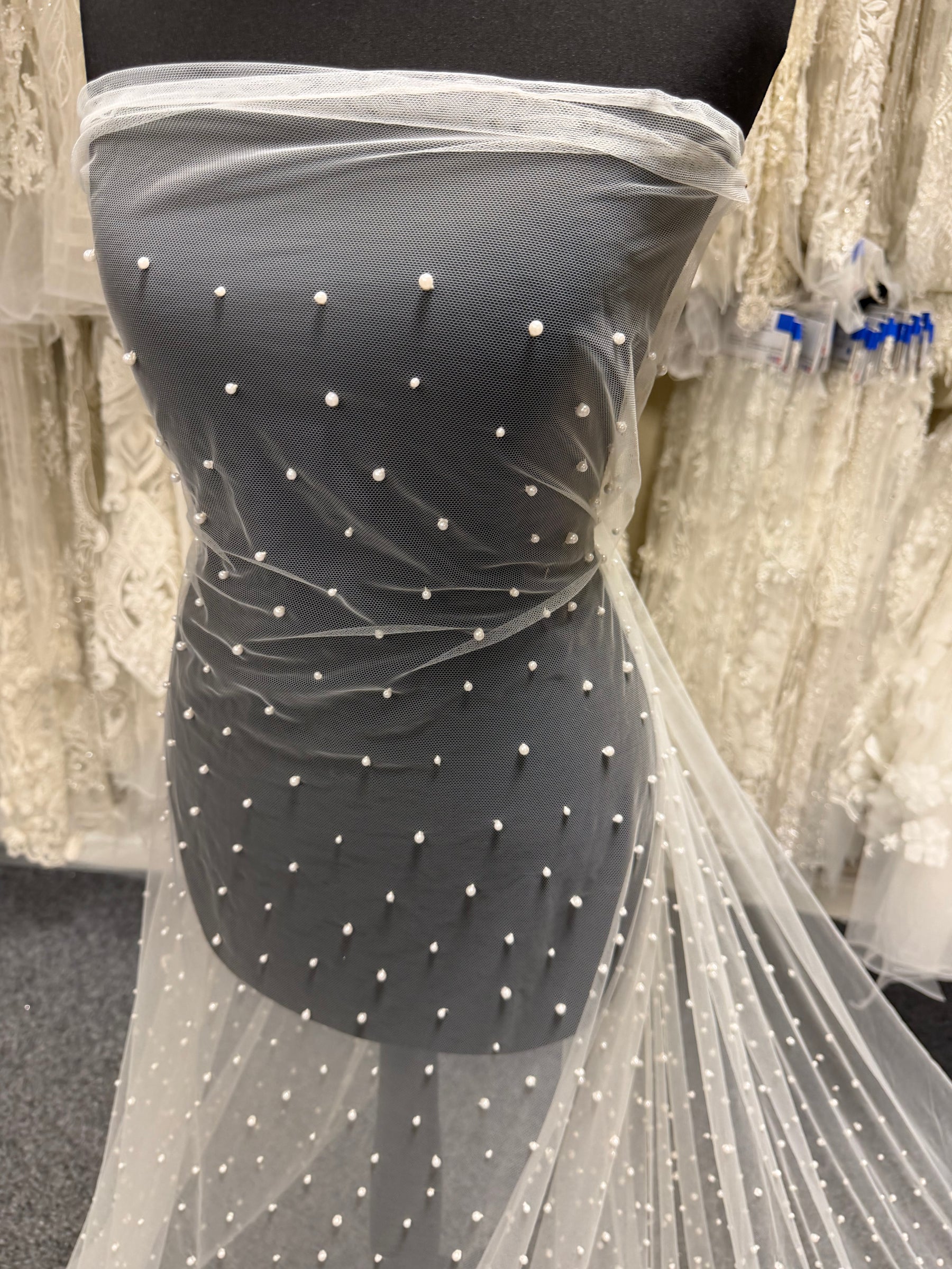 Tulle ivoire perlé - EB1071