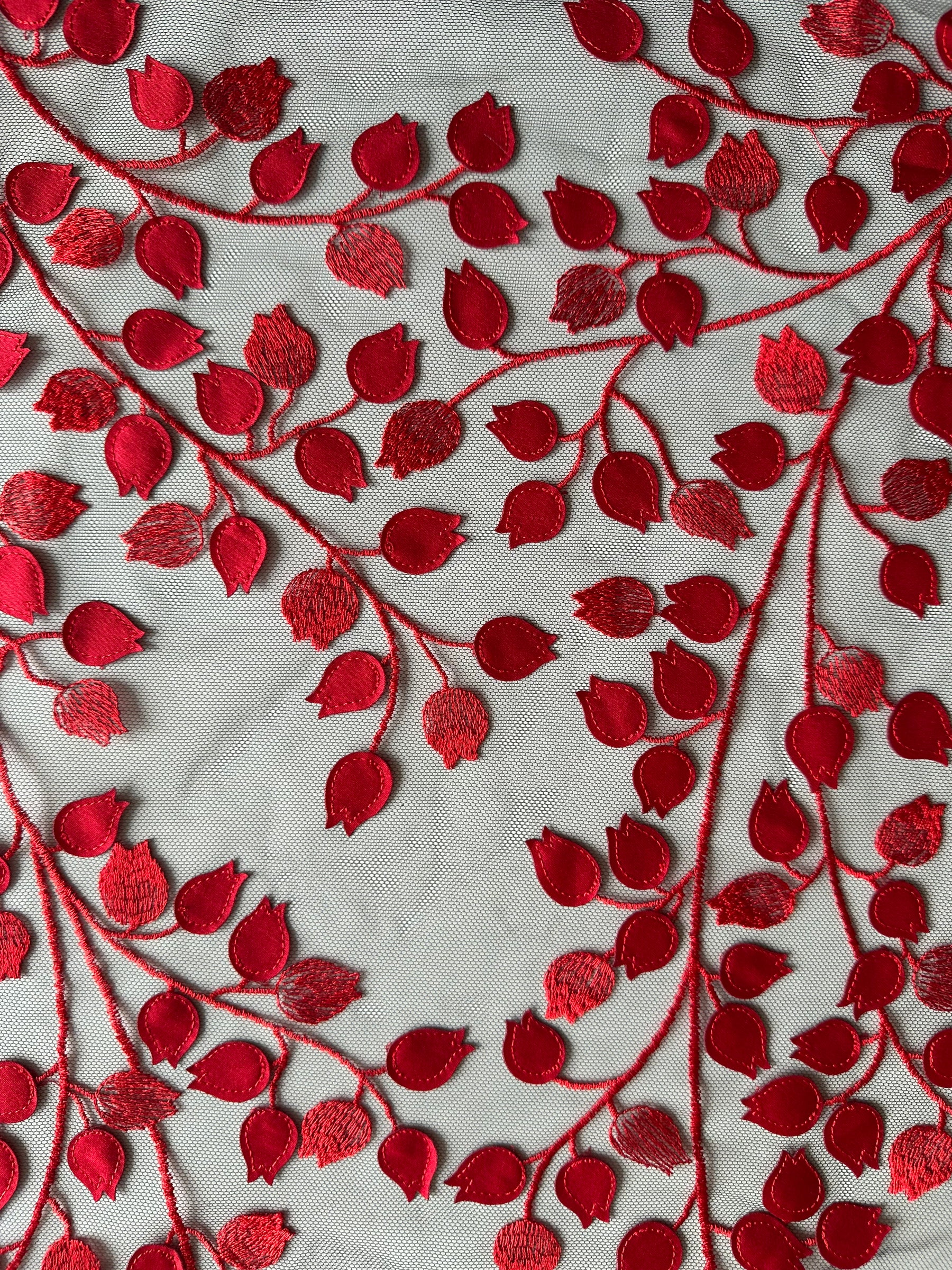 Dentelle brodée 3D rouge et noire - EB5034