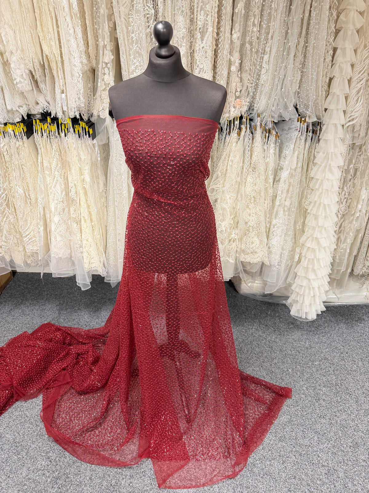 Dentelle brodée de sequins couleur vin - EB3029