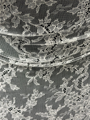 Dentelle Chantilly ivoire - Diallo