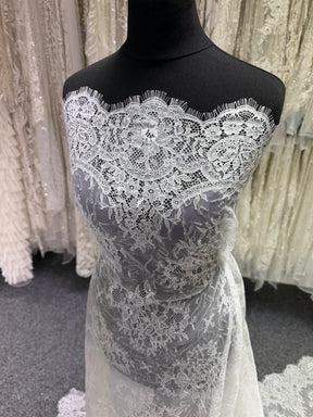 Dentelle Sequins Ivoire - LB6002