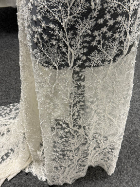 Tulle brodé de perles ivoire - EB1001