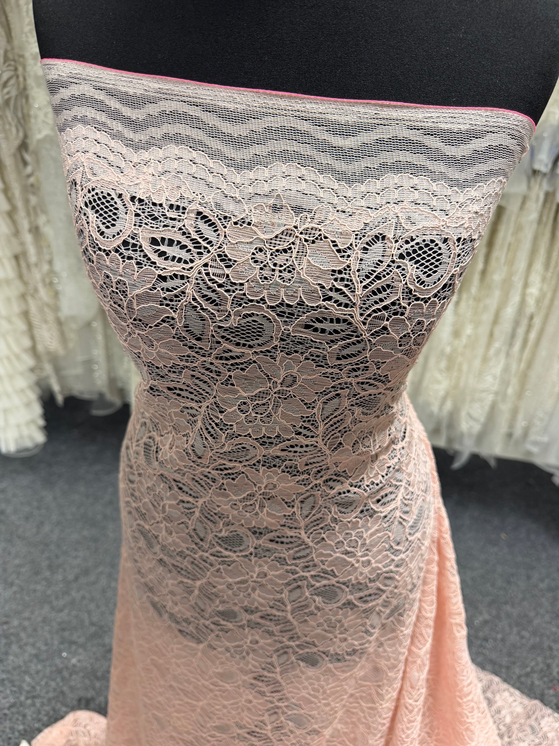 Dentelle cordée rose perle - Tocca