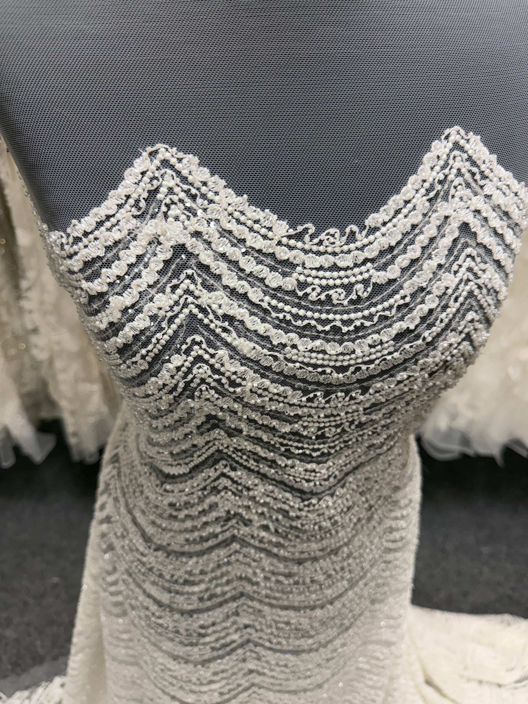 Tulle ivoire perlé - EB1014
