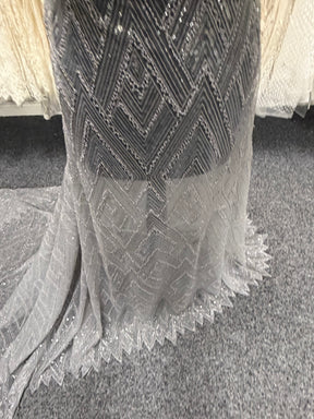 Tulle gris clair brodé de perles - EB1046