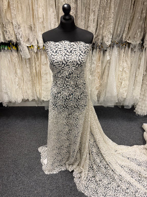 Tulle brodé perlé ivoire - EB1052