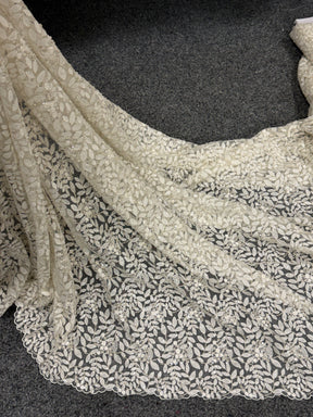 Tulle brodé perlé ivoire - EB1052