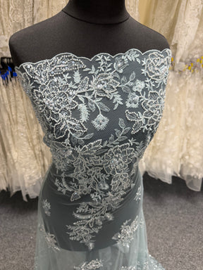 Tulle brodé de perles gris-bleu - EB1041