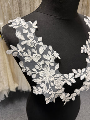 Motifs de mariage ivoire - MT8017
