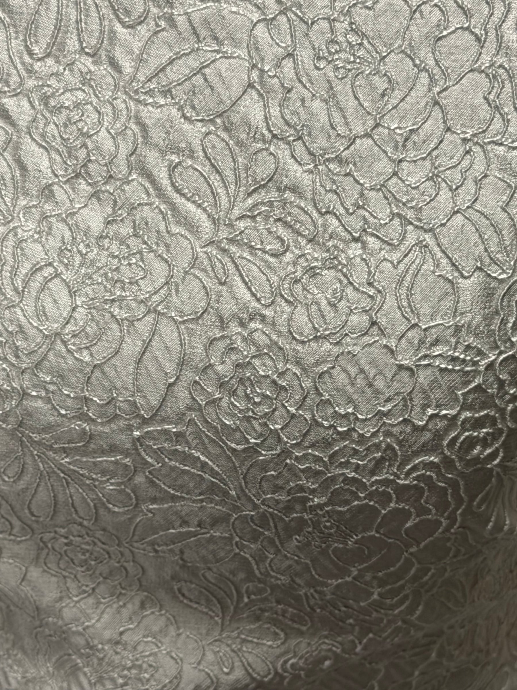 Jacquard italien relief ivoire pâle - P664