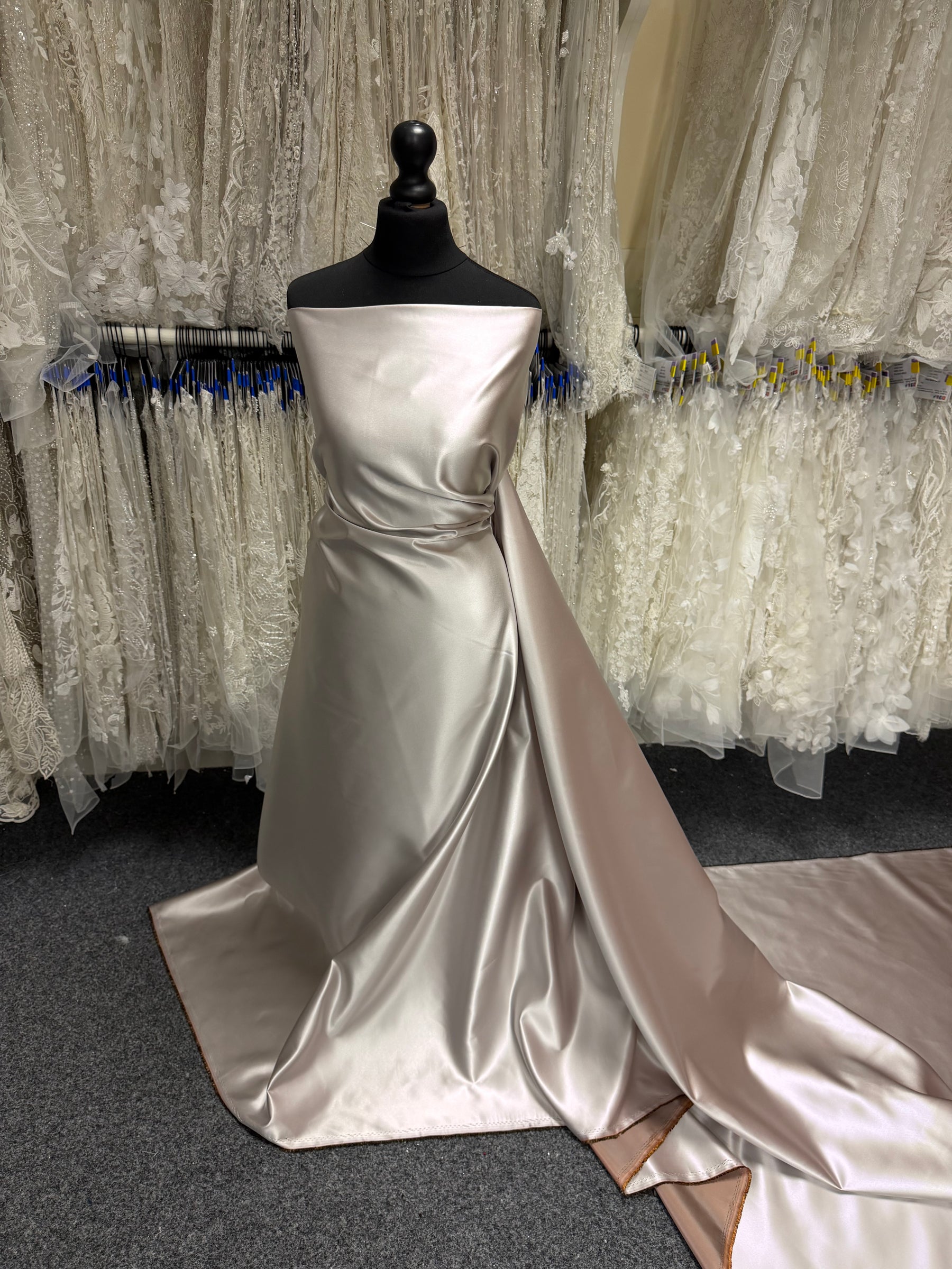 Satin vison bicolore - P84