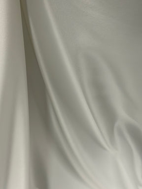 Crêpe satinée ivoire en polyester - P60
