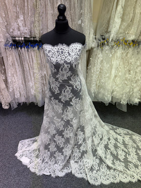 Dentelle Cordonnée Ivoire - P655