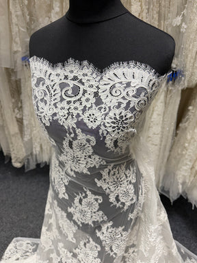 Dentelle Cordonnée Ivoire - P655