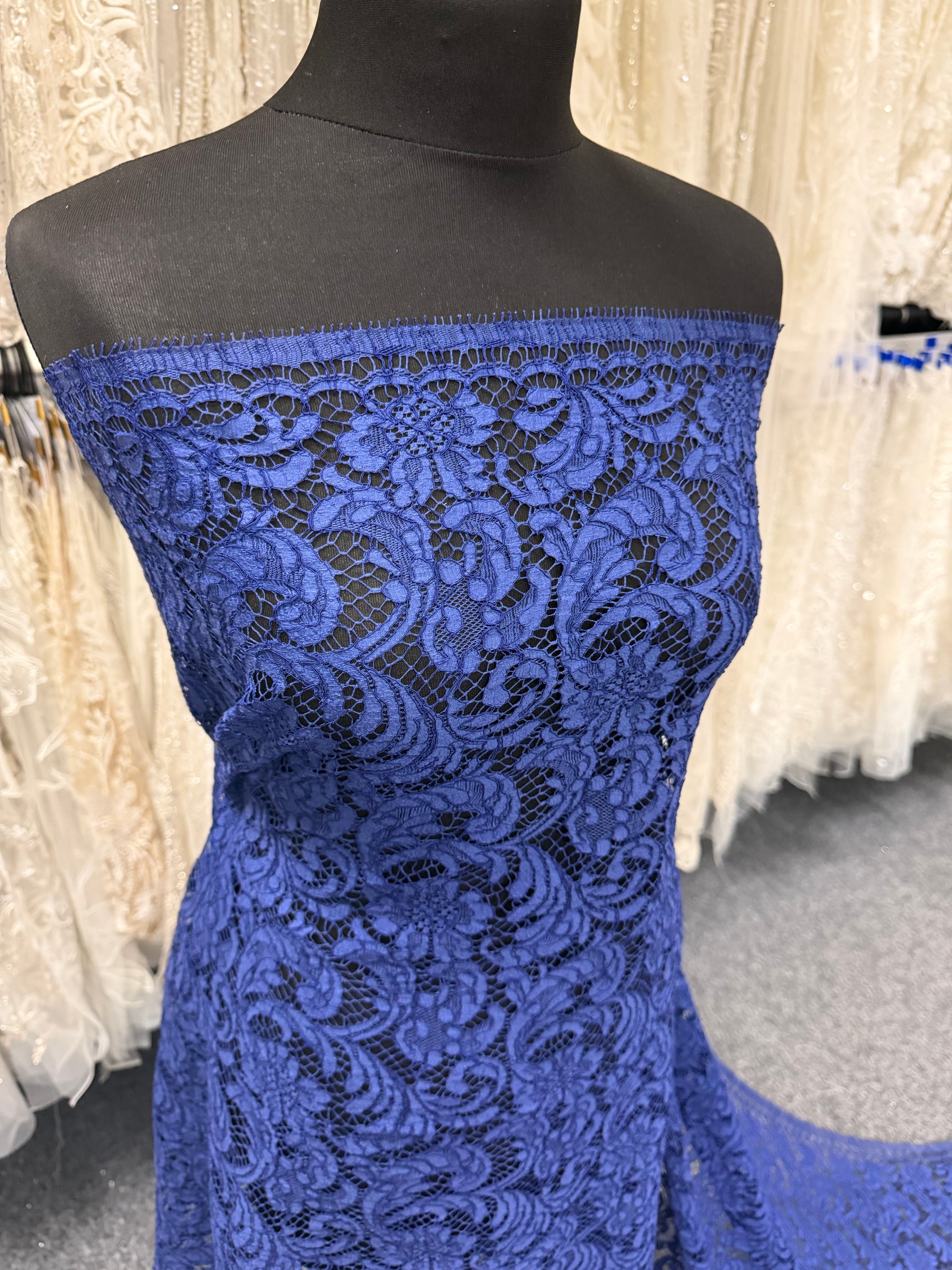 Dentelle Cordonnée Française Écologique Bleu Électrique - LA4007