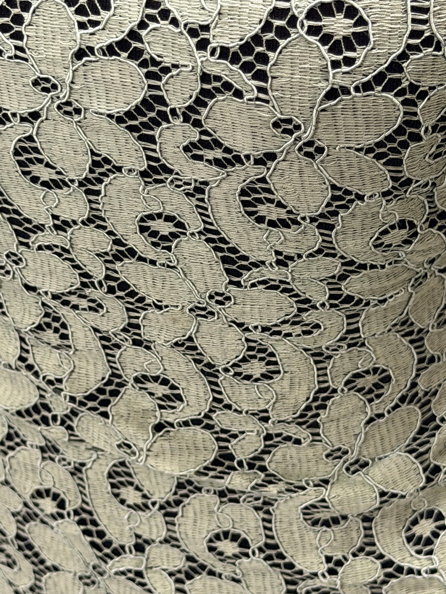 Dentelle française cordée vert péridot - LA4008