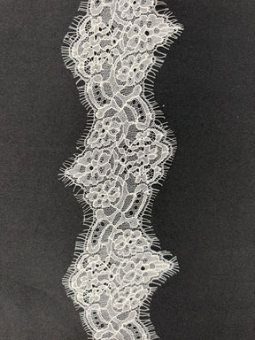 Porcelain Chantilly Lace Trim - Kai (EE4009)