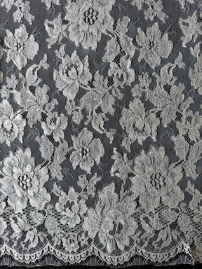 Dentelle Chantilly ivoire - LA2010