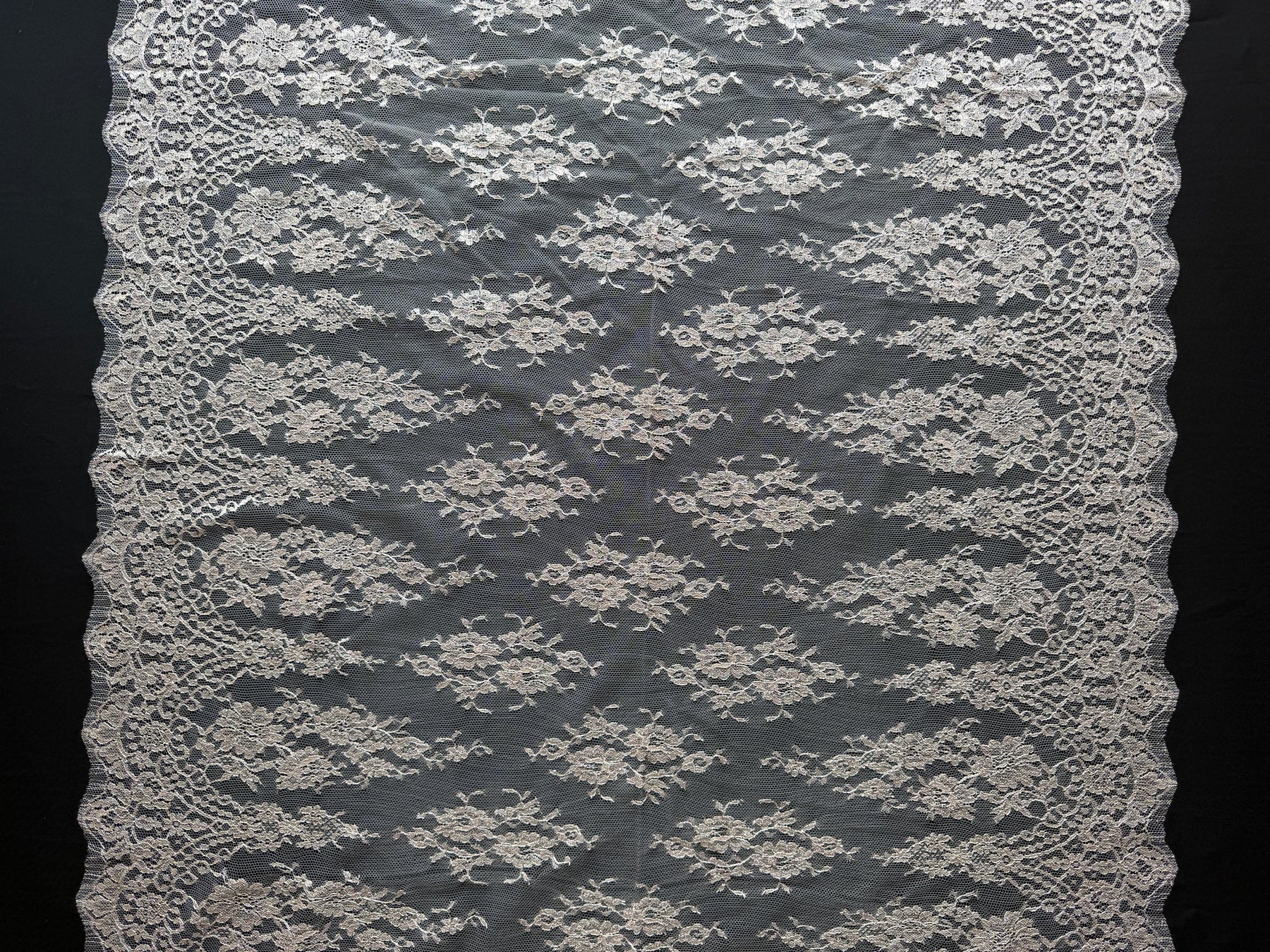 Dentelle Métallisée Française Rose Poudré - LA2003