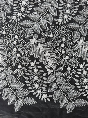 Dentelle brodée ivoire – Indispensable