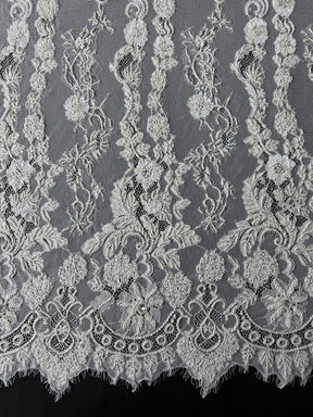 Dentelle Raschel perlée à la main ivoire - Severiano
