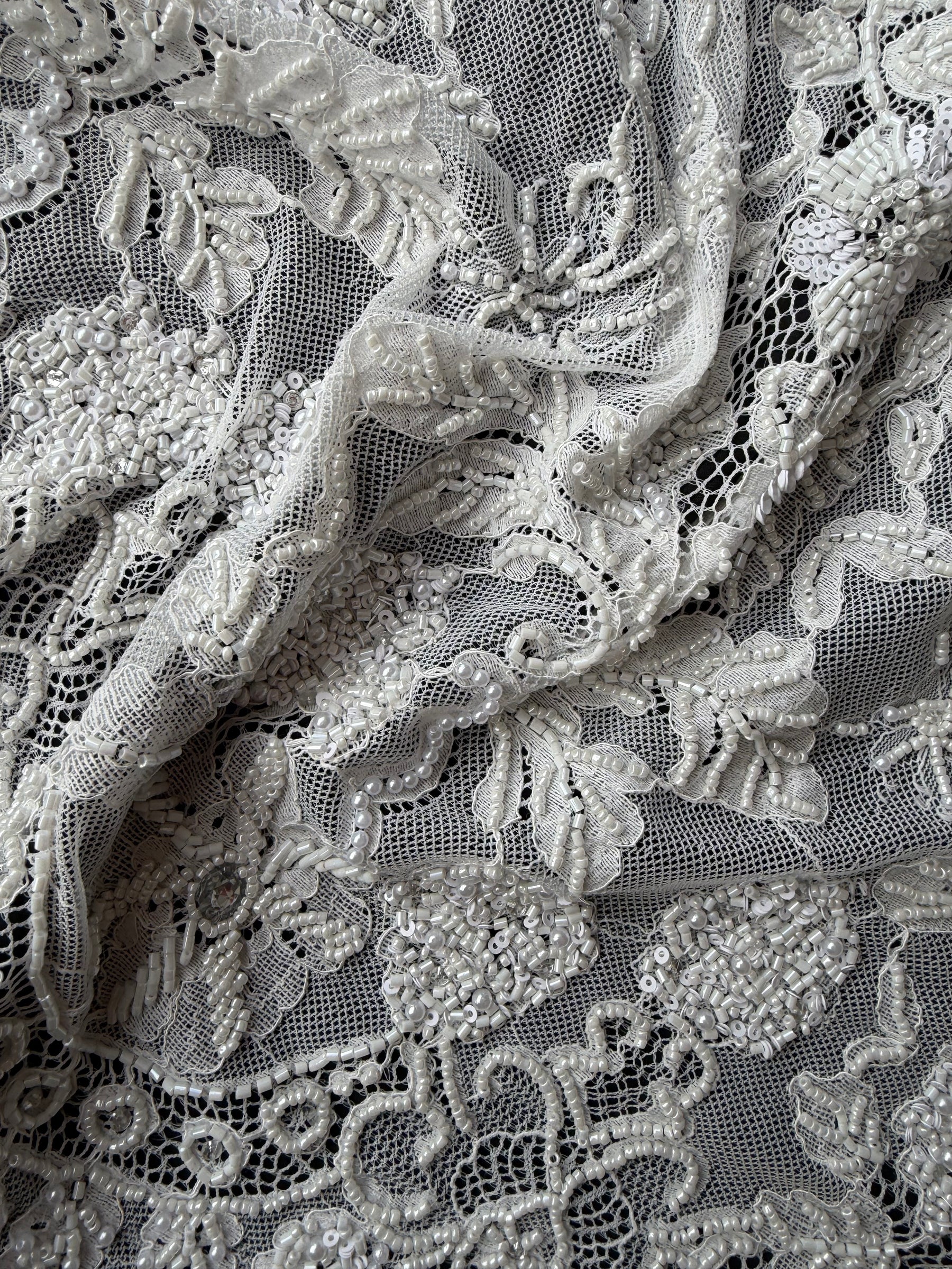 Dentelle Raschel perlée à la main ivoire - Severiano