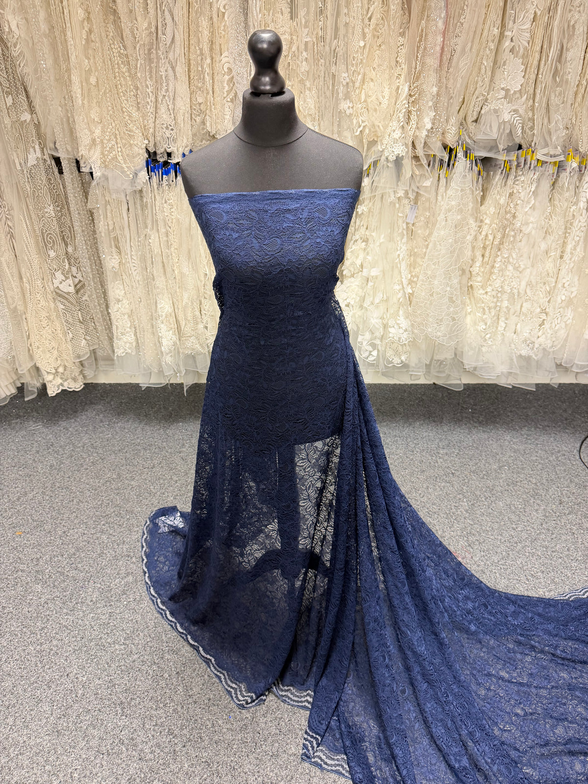 Dentelle cordée bleu arabe - Tocca