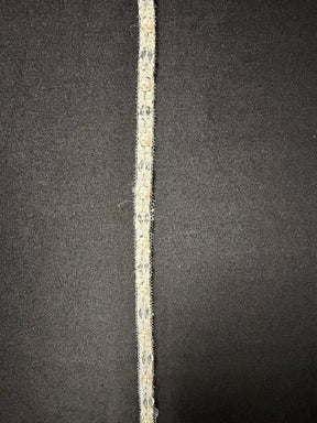 Bordure de robe perlée ivoire - T958