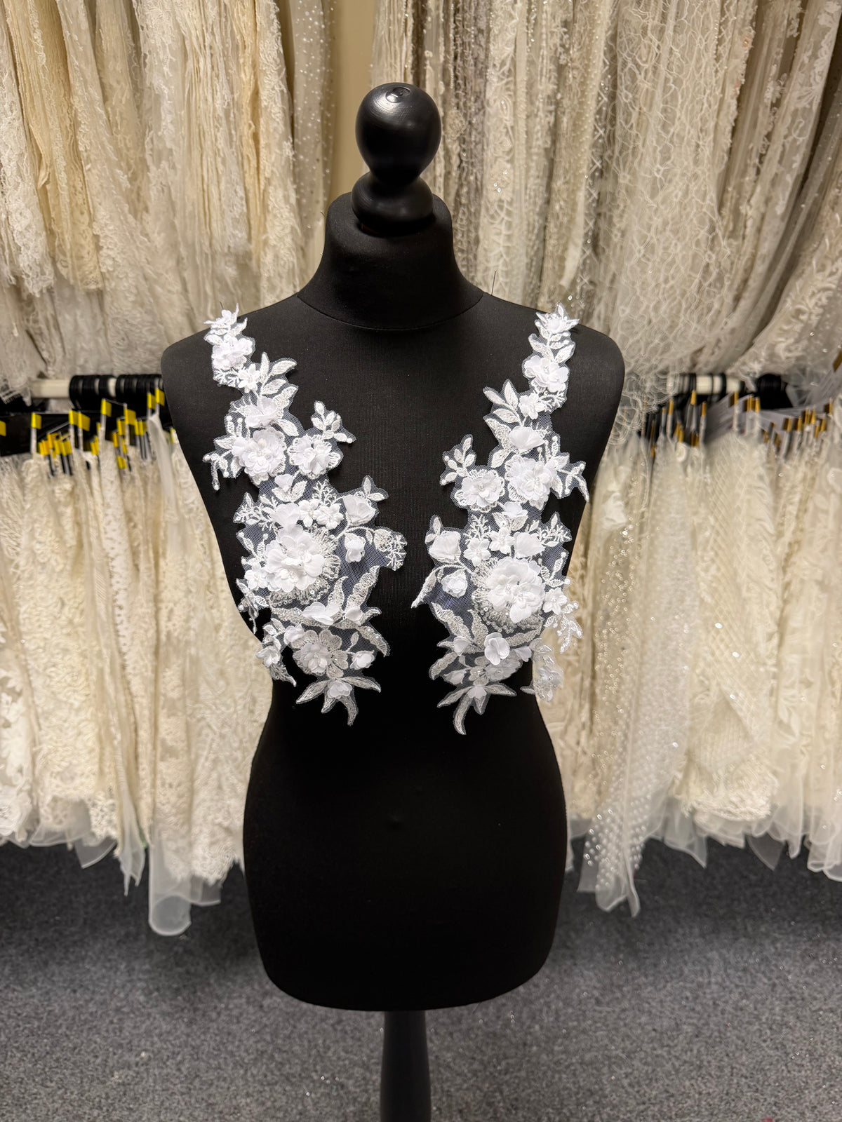 Appliques de dentelle de mariée blanches - Helianthus