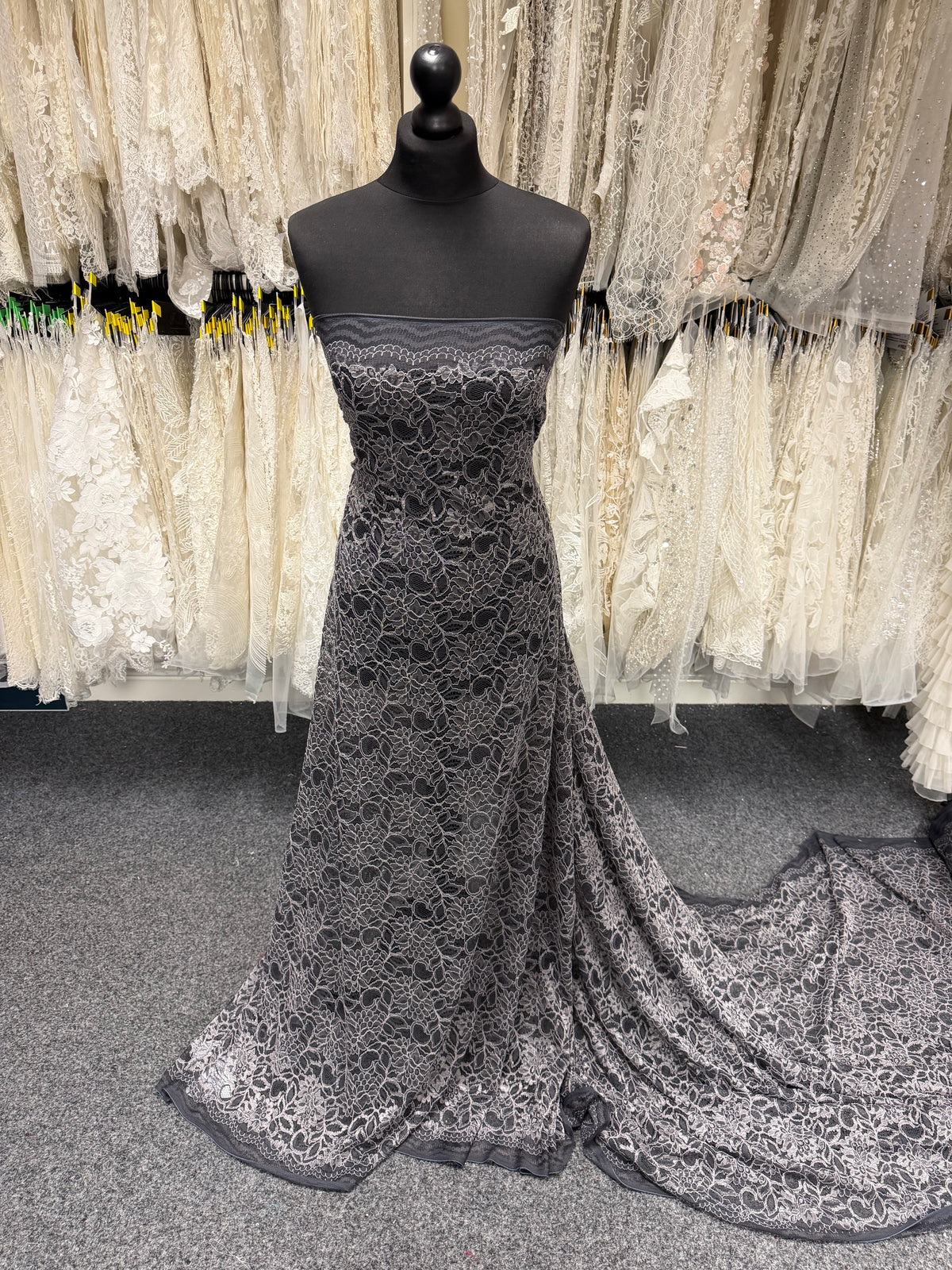 Dentelle cordée gris ardoise - Tocca