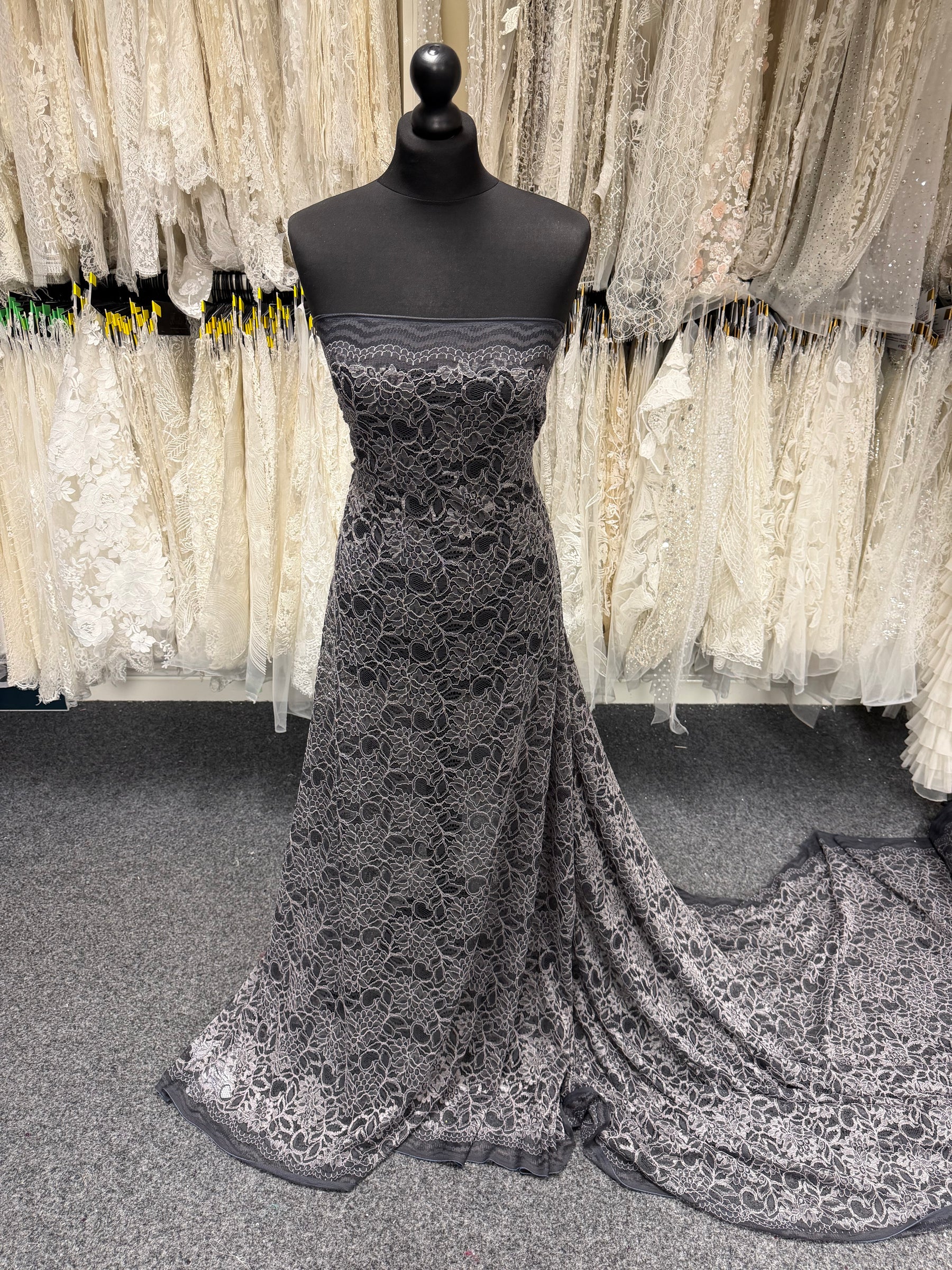 Dentelle cordée gris ardoise - Tocca