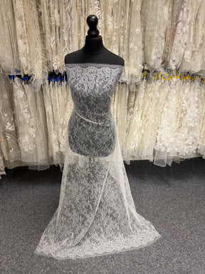 Porcelain Chantilly Lace - Diallo