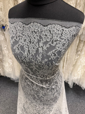 Porcelain Chantilly Lace - Diallo