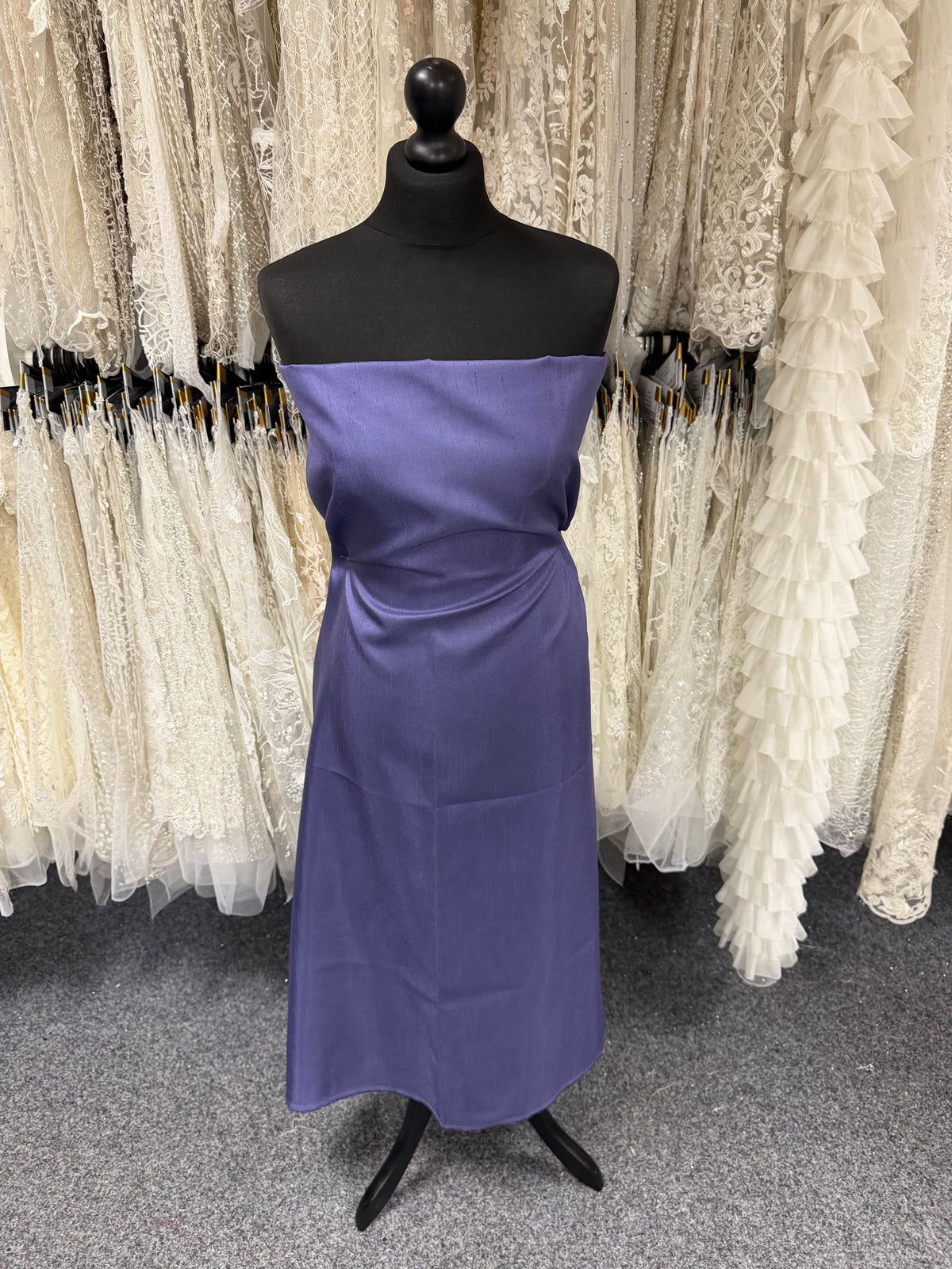 Dupion en satin de polyester raisin - Clarté (P967)