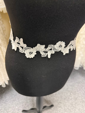 Bordure ivoire en guipure - EH4011