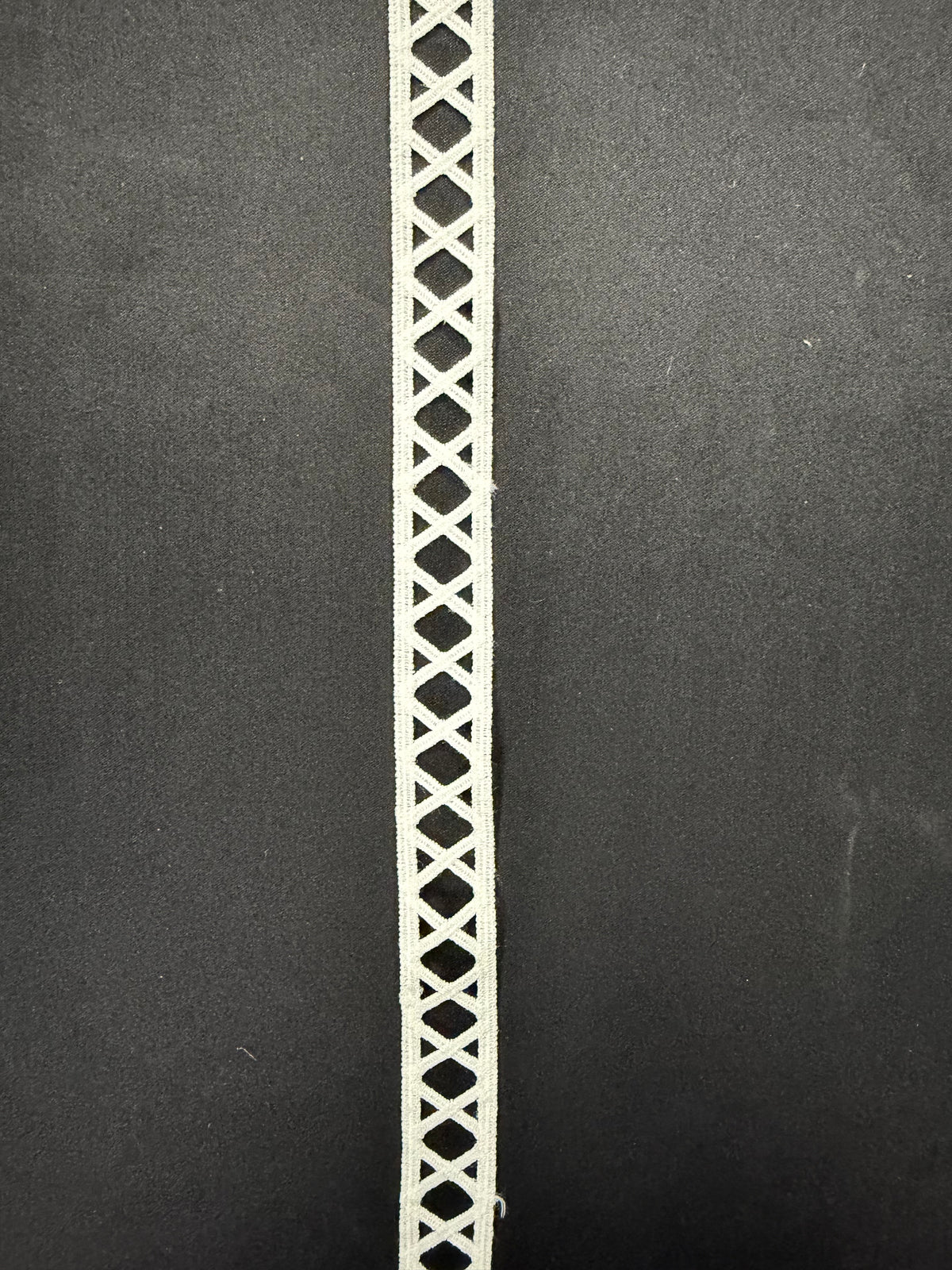 Bordure ivoire - EH4009