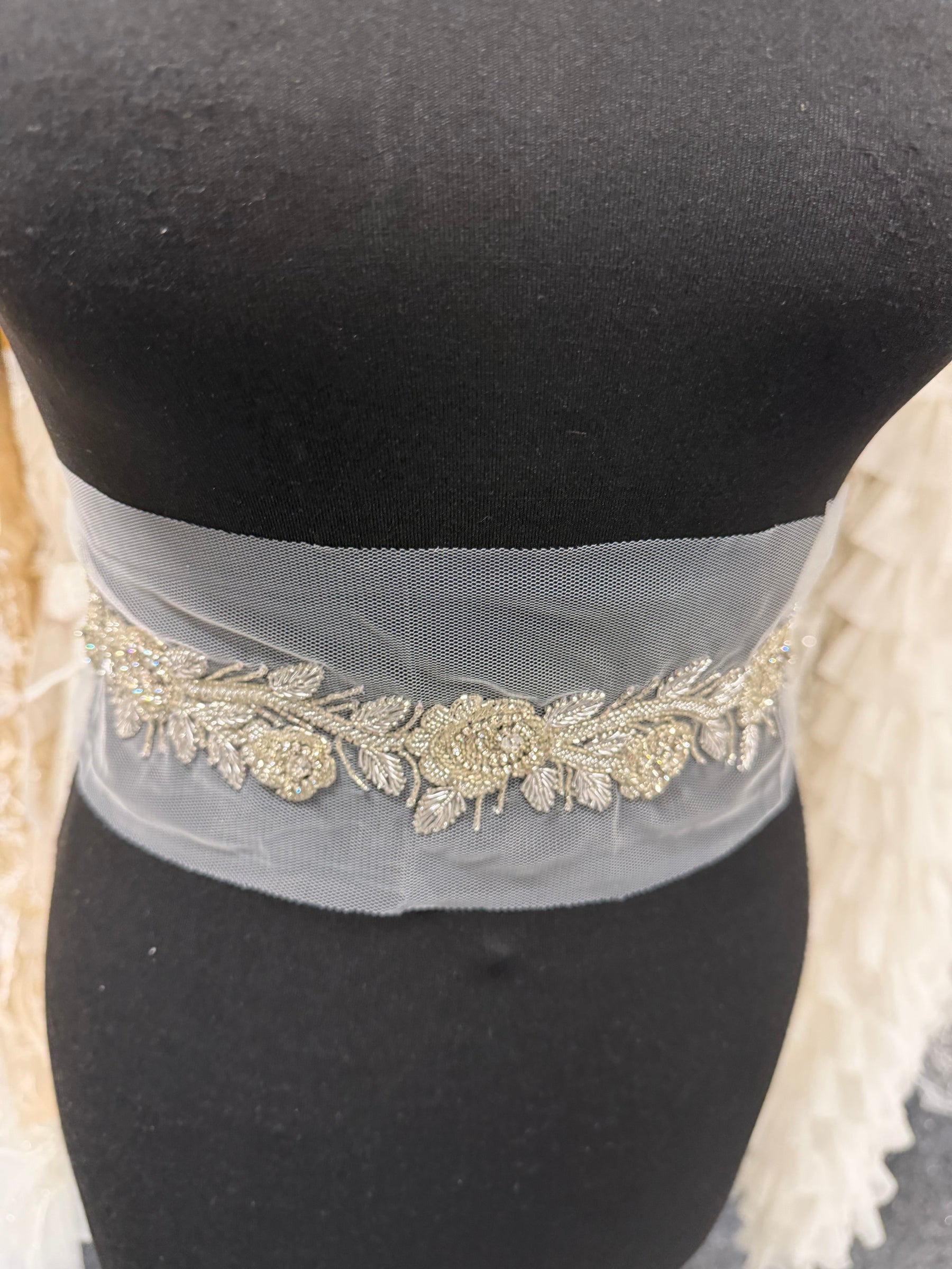 Bordure perlée en cristal - EH1013