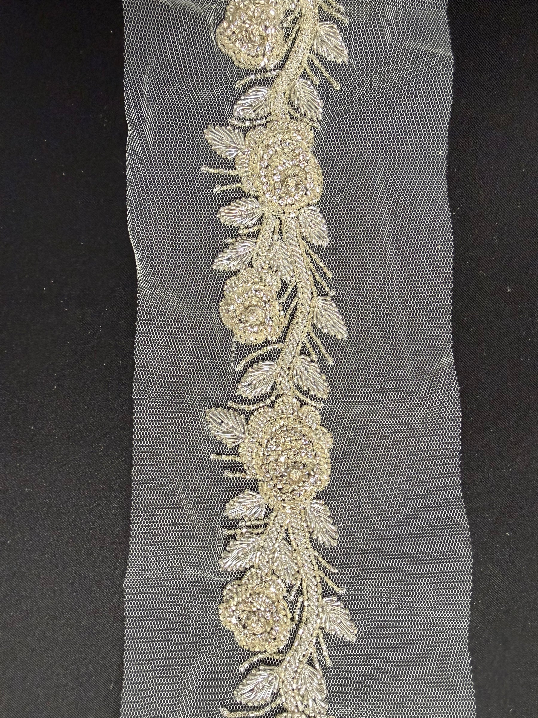 Bordure perlée en cristal - EH1013